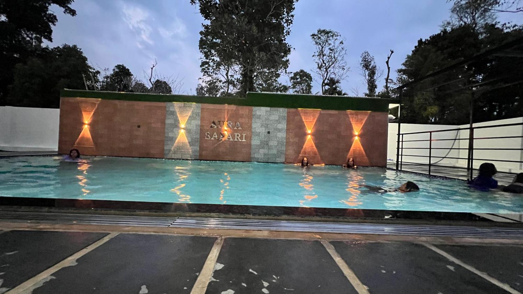 Aura Safari Hotel Vaduvanchal Ngoại thất bức ảnh