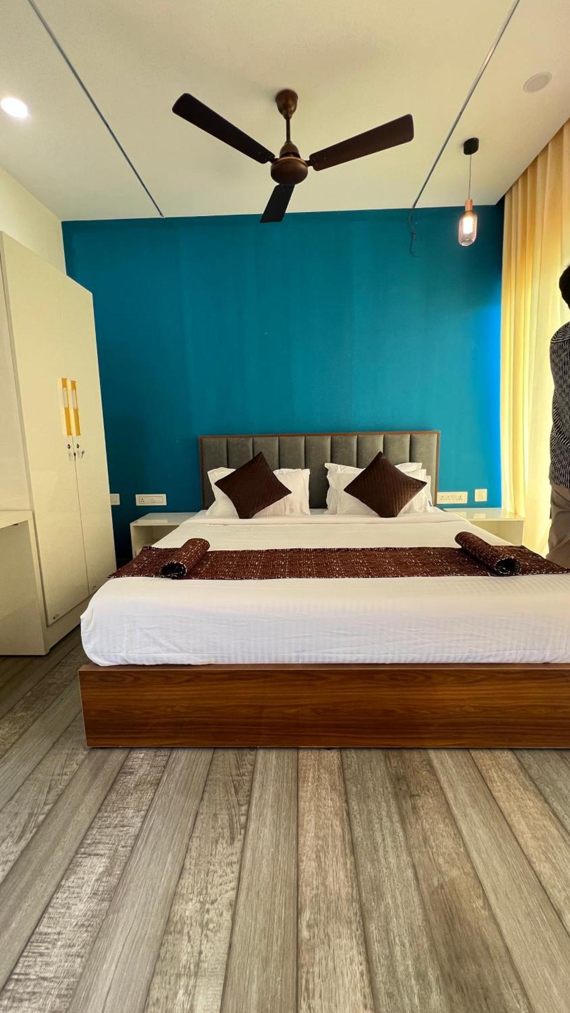 Aura Safari Hotel Vaduvanchal Ngoại thất bức ảnh