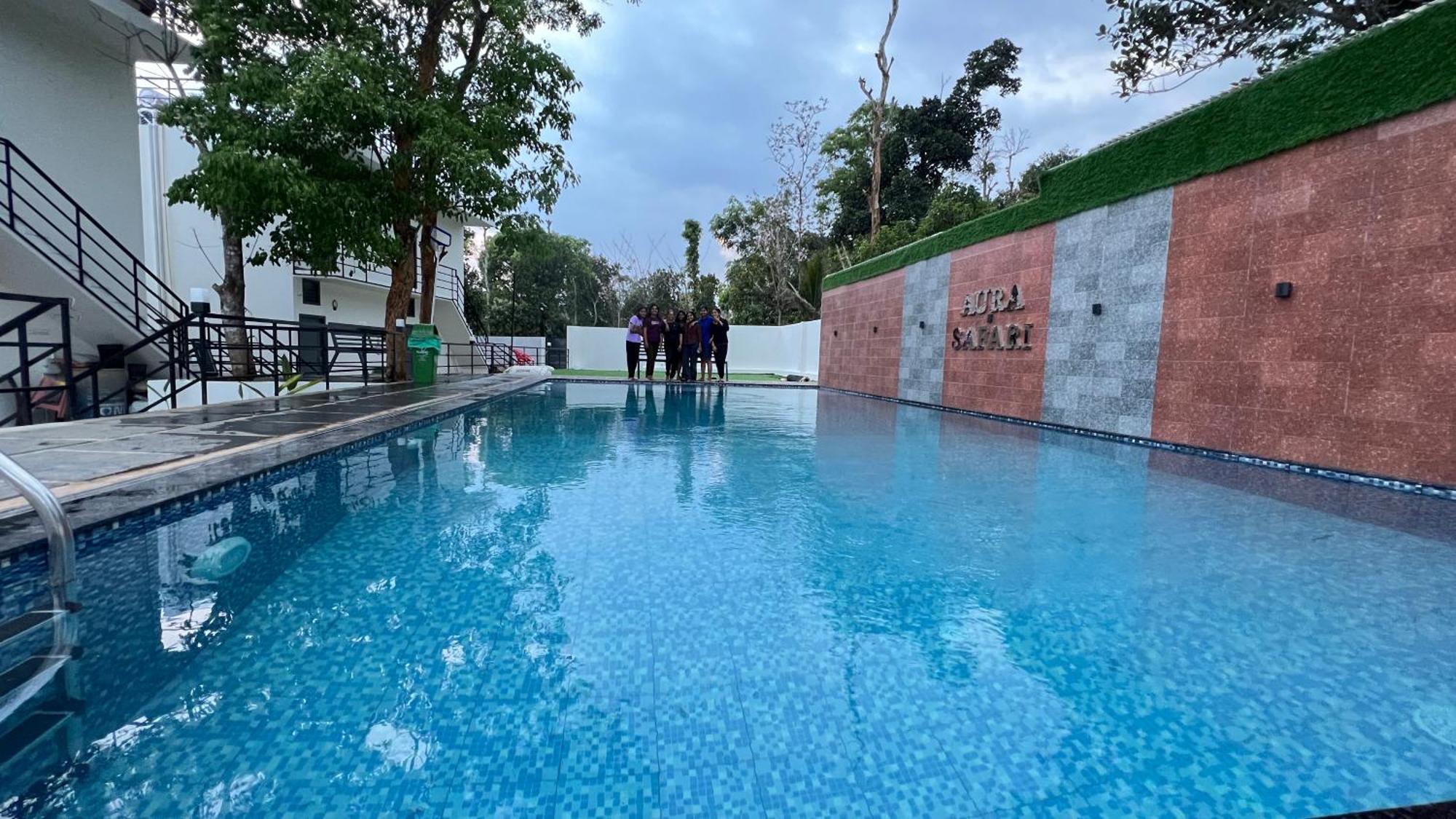 Aura Safari Hotel Vaduvanchal Ngoại thất bức ảnh
